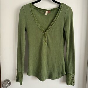 Anthropologie Olive Buttoned Long Sleeve Top